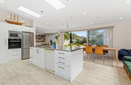 Matapouri Casa | Matapouri Family Retreat - Matapouri Holiday Home