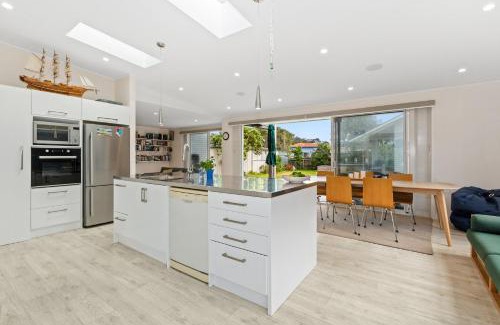 Matapouri Casa | Matapouri Family Retreat - Matapouri Holiday Home