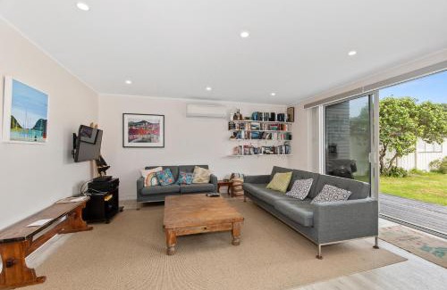Matapouri Casa | Matapouri Family Retreat - Matapouri Holiday Home