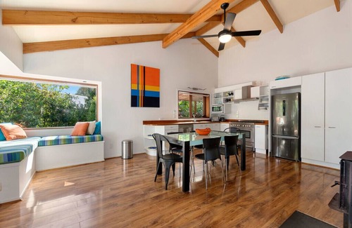 Matapouri Cabaña | Matapouri Hideaway - Matapouri Holiday Home