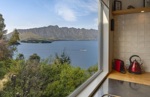 Fernhill Casa | Matau Crest - Luxury Retreat