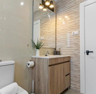 Gijon-Este Apartamento | Matisse, totalmente reformado y modernista