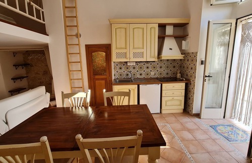Mattinata Apartamento | Mattinata, ancient renovated first floor in the historic center