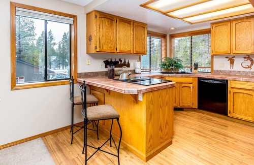 Deer Park Casa | Maur32 - Spacious Home in a Serene Location