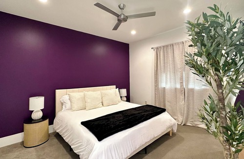 Baton Rouge Apartamento | Mauve Opulence w/ King bed
