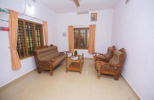 Elappara Villa | MAVERICK HOLIDAYS INN VAGAMON Nakshatra Family Villa