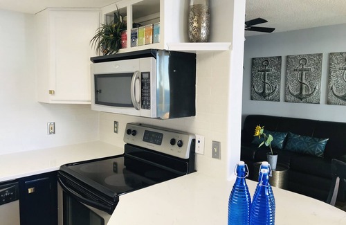Orange Beach Condominio | MAVERICK on the COAST - ROMANTIC WATER EXUBERANCE!