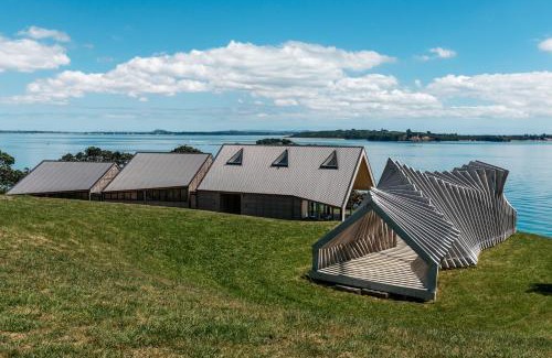 Oneroa Casa | Mawhiti - Stay Waiheke