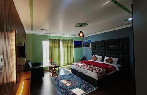 Srinagar Casa | Max Villa Guest House, Tangmarg