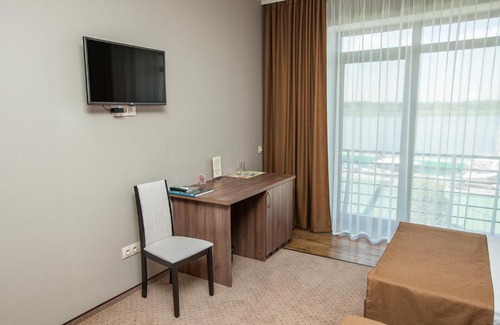 Nova Kakhovka Hotel | Maxmarine Yacht Club Hotel