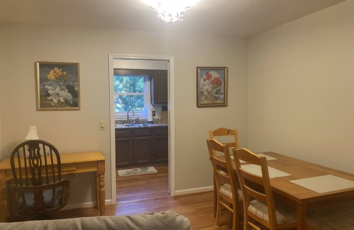 West Meade Cabaña | Maxwell House