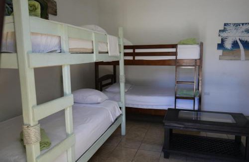 Buena Vista Hostal | Maya Jade Surf Dorm