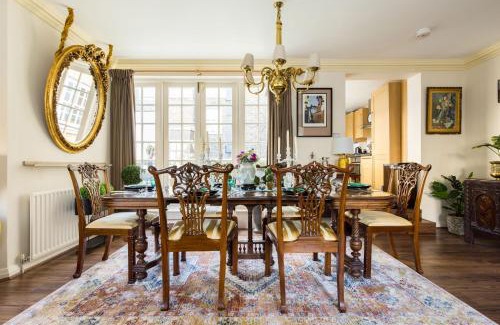 Mayfair Casa | Mayfair 9-Bed Townhouse - Sleeps 16 Patio & Ac