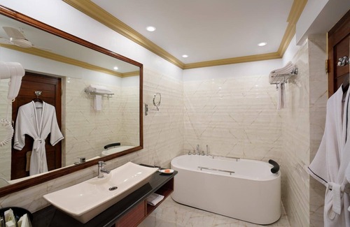Puri Hotel | MAYFAIR Heritage, Puri