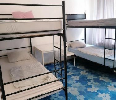 Zielonka Hostal | Mayhom