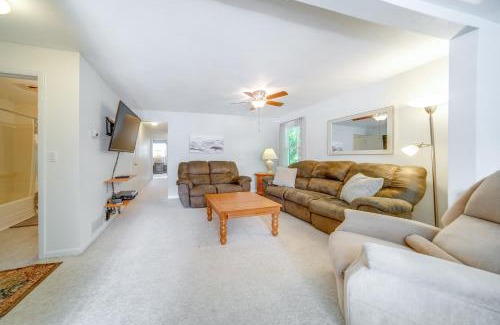 Mayville Casa | Mayville Getaway with Deck Near Chautauqua Lake!