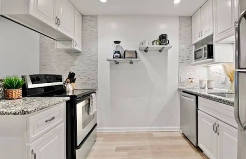 South Mission Beach Apartamento | MB 2 Condos 4BR/4BA+2 Lofts+Rooftop Deck by Sand