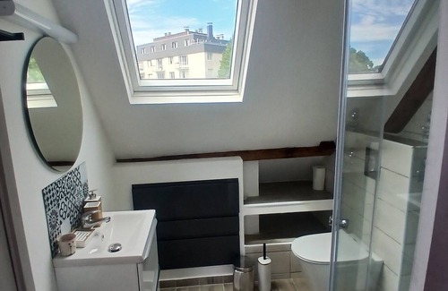 Herouville-Saint-Clair Apartamento | Mbine Senghore