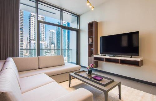 Jumeirah Lake Towers Apartamento | MBL Royal, JLT -One Bedroom with Lake View