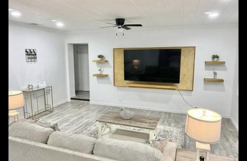 McAllen Casa | McAllen Home Pecan Bicentennial