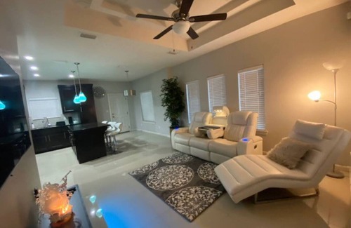 McAllen Apartamento | McAllen Tx Divine Apartment 2Bedroom-2Bath, Patio, close Airport, Shopping