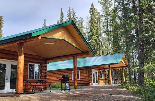 Division No. 9 Cabina | Mcdonald Cabin - Cozy Cabin Getaway!