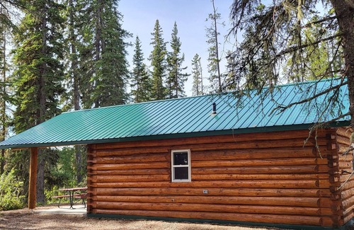 Division No. 9 Cabina | Mcdonald Cabin - Cozy Cabin Getaway!