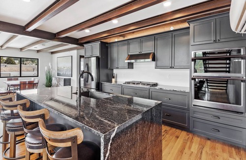 Hill City Condominio | McGregor and Main Luxury Lofts