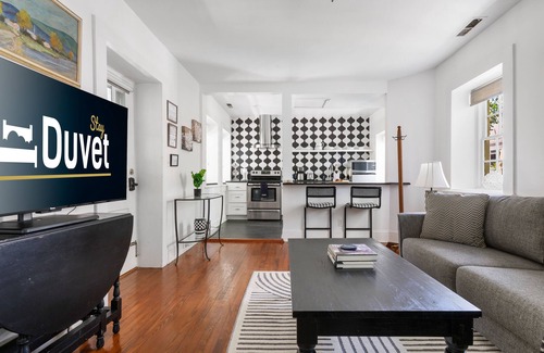 Ansonborough Casa | McKenzie Suite at The Mary Scott House