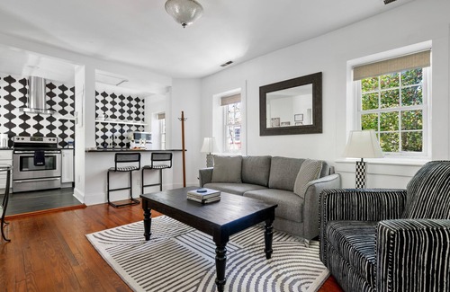 Ansonborough Casa | McKenzie Suite at The Mary Scott House