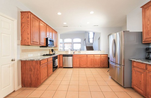 McKinney Casa | Retiro McKinney, 4BDRM 4BATH Casa renovada