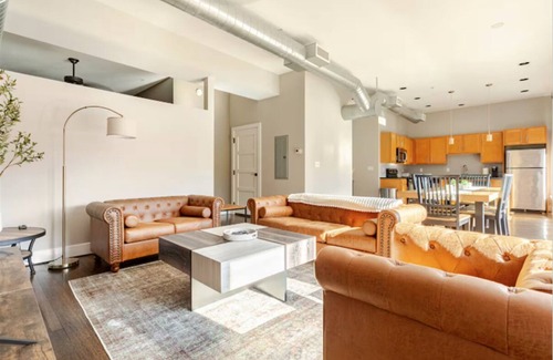 Market East District Apartamento | McOuat Place 4A - Luxury 1 Bed Downtown Indy Apartment Prime Location