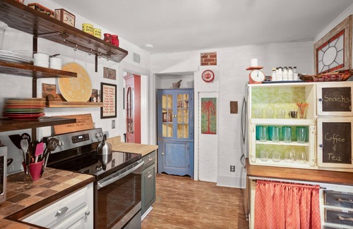 Beaufort Casa | MCRD Parris Island Grads & Families: Bungalow by the Bay in Beaufort Beaufort SC