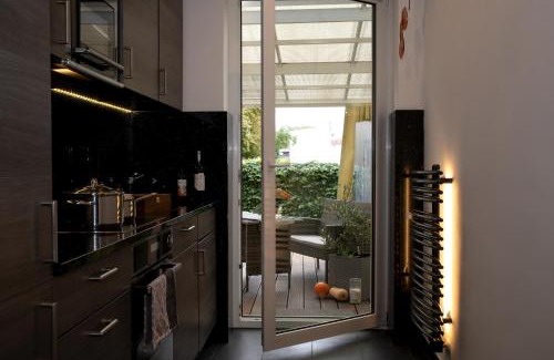 Sudenburg Apartamento | MD-7 Lutherstrasse 15 - Luxus-Wasserbett-SmartTV-Terrasse-2Schlafzimmer