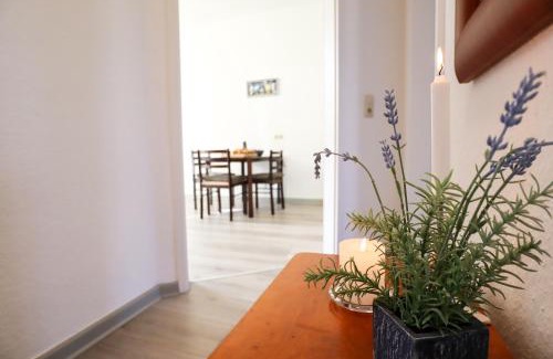 Magdeburg Apartamento | MD-8 Kleiststrasse 4 - Zentral nur 5min bis zur Innenstadt - 2Schlafzimmer-Smart TV-Badewanne-Innenhoflage