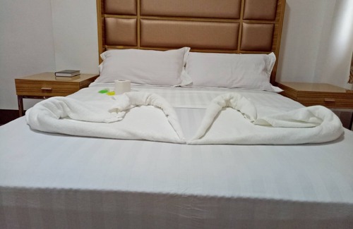 Mabini Hotel | Meaco Hotel - Anilao