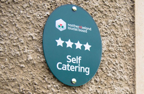 Bushmills Casa | Meadow Cottage 4 Star NITB accomodation