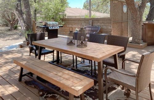 Wimberley Casa | Meadow Creek House