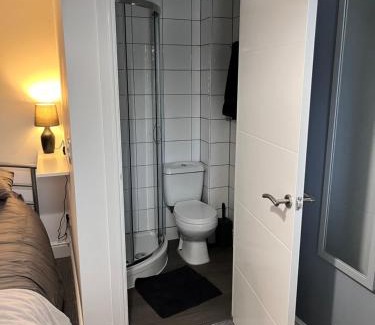 Avonmouth Casa | Meadow Street Rooms