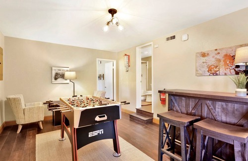 Big Bear Chalet De Esquí | Meadow View Cabin- Hot Tub- Games- Relaxing Bear City Retreat