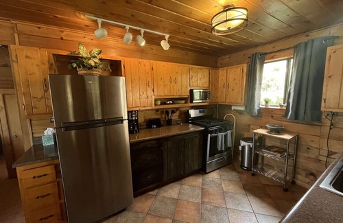 Duck Creek Village Cabina | Meadow View Sanctuary