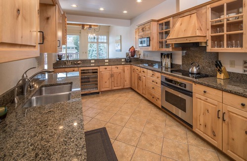 Big Sky Meadow Village Casa | Crail Creek Retreat - ¡Jacuzzi privado y servicio de traslado en invierno!