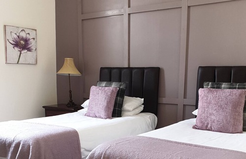 Llanrwst Hotel | Meadowsweet Hotel