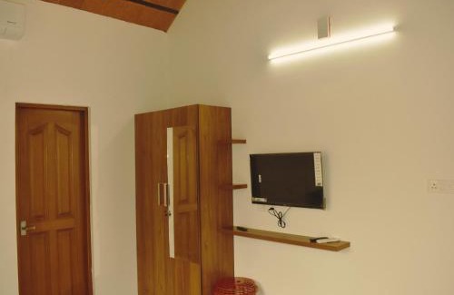 Mararikulam Casa | MeadowView Cottage, Mararikulam