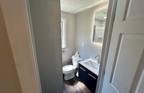 Erie Hotel | Meads Motel