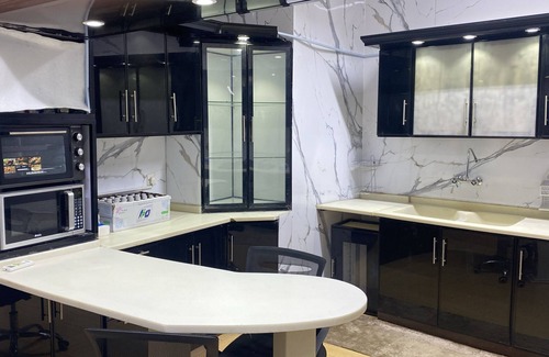 Mecca Apartamento | Mecca Room /transport available