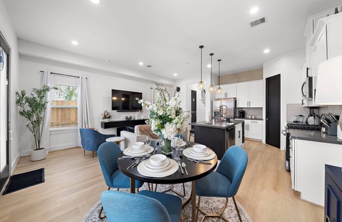 OST - South Union Casa | Med Center Getaway Nr Downtown | WiFi Games Desk
