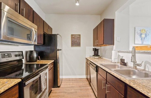 Riverside Terrace Apartamento | ★MED CENTER SUITE★SKYLINE VIEW★POOL★AMAZING WIFI★