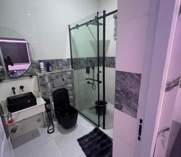 Abuja Apartamento | MedeHeights Apartments