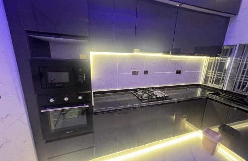 Abuja Apartamento | MedeHeights Apartments